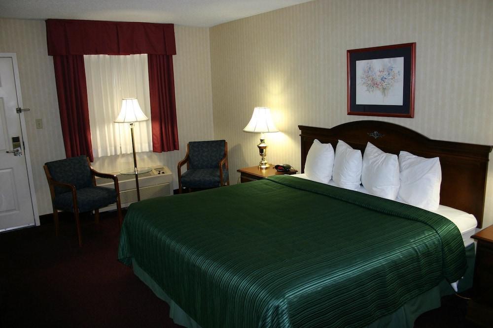 Quality Battlefield Inn 3*