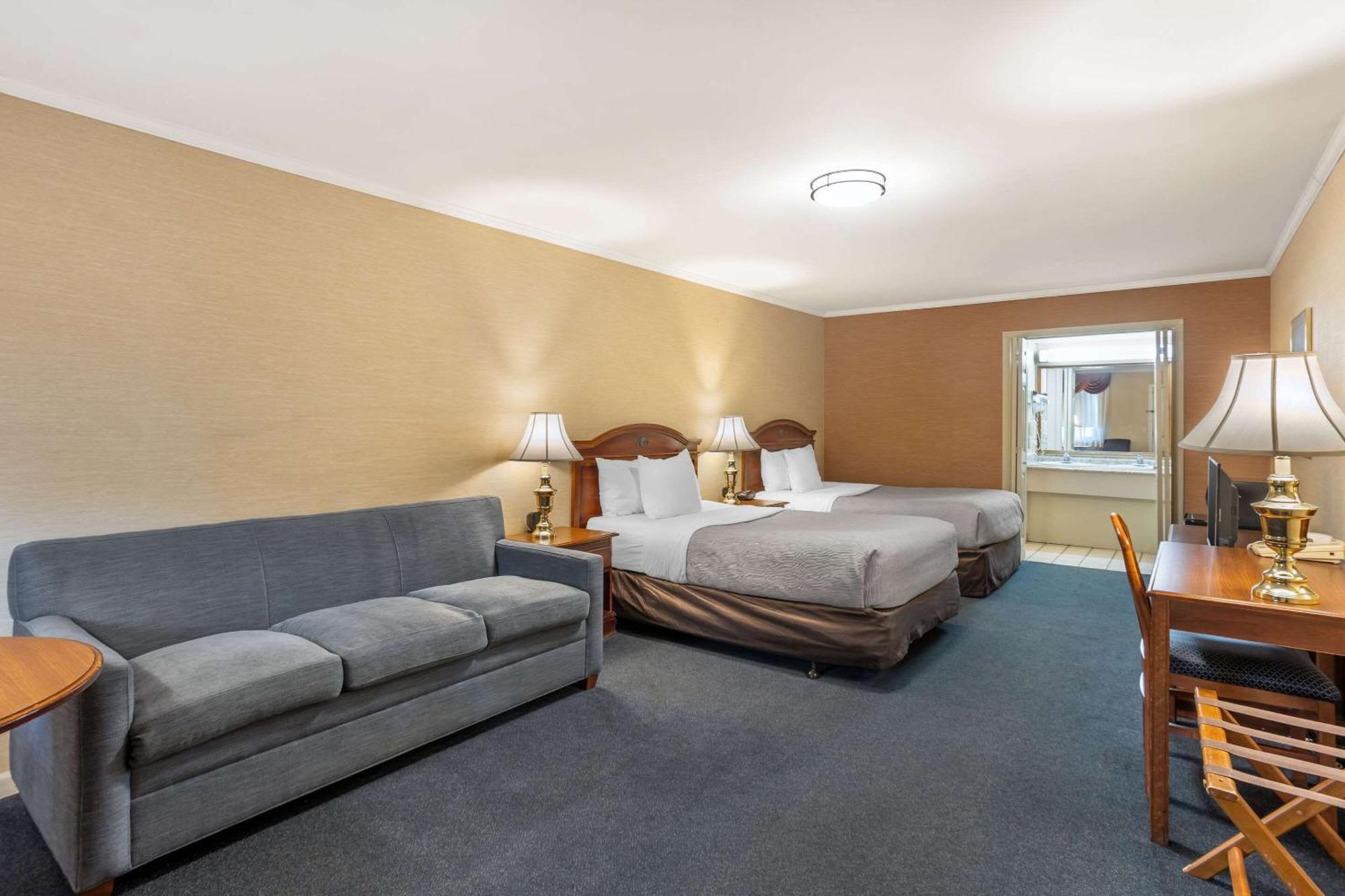 Quality Battlefield Inn 3*